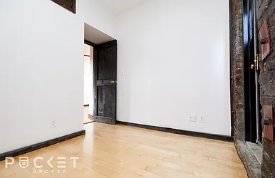 Rented by PocketBroker Inc