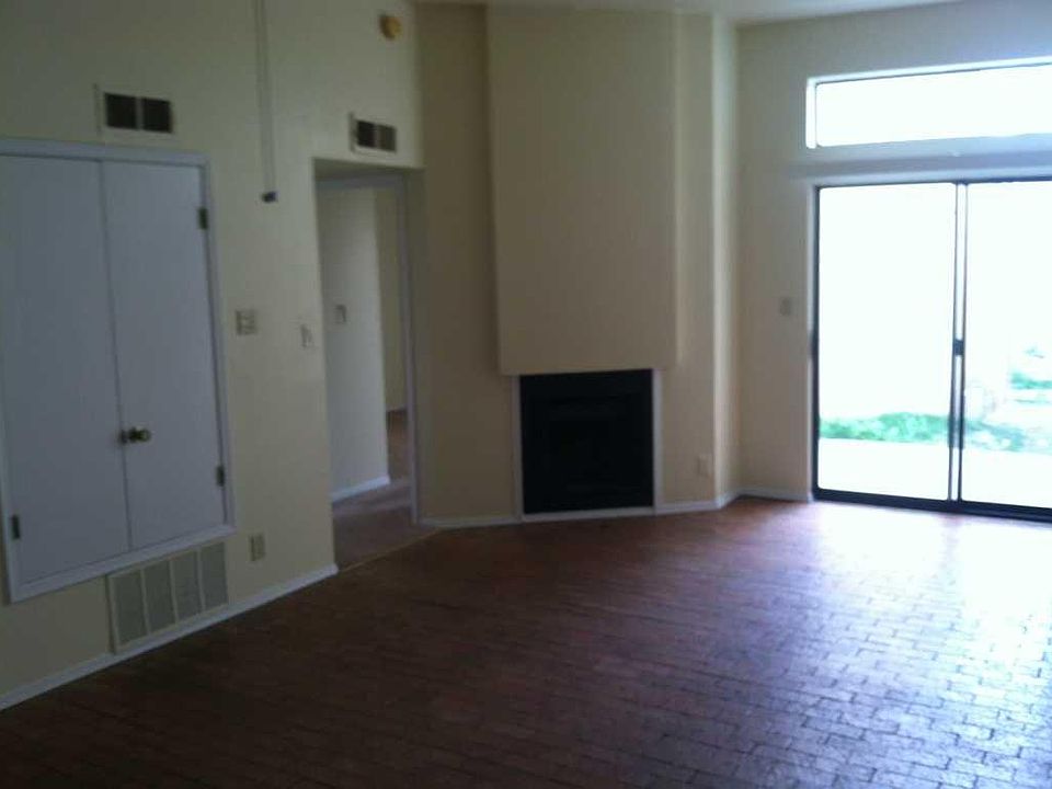 1st image of 5337 Heritage Way NE APT B