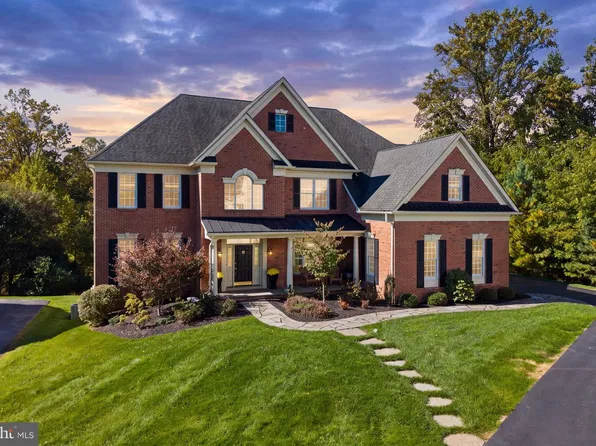 3 Brandywine Green Ct, Thornton, PA 19373