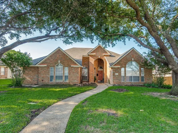 5706 McKinley Ln, Richardson, TX 75082