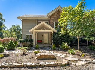 324 Mount Mitchell Dr, Burnsville, NC 28714