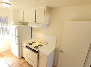 2828 Rowena Ave #21, Los Angeles, CA 90039