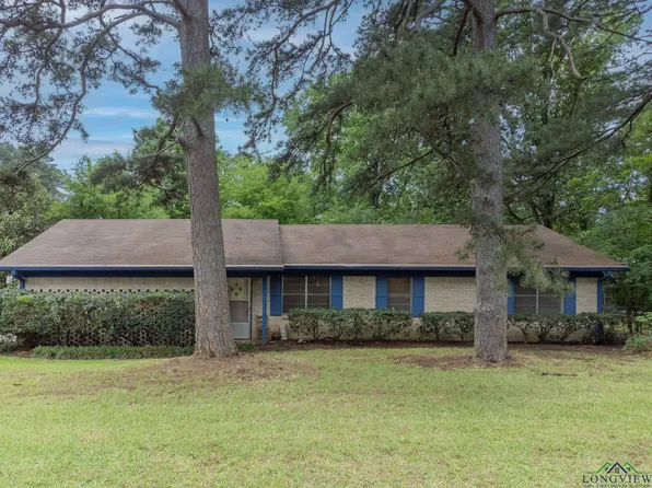 1201 Baxley Ln, Longview, TX 75604
