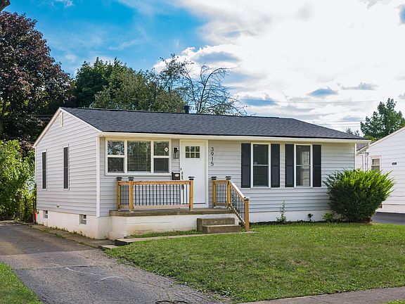 2nd image of 3915 Halsey Pl