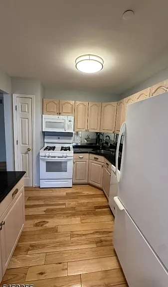 81 Crestview Ln — Photo 9