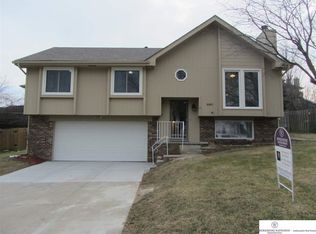 8863 N 83rd Ave, Omaha, NE 68122