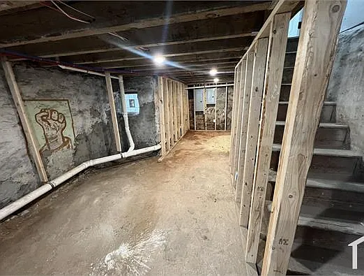 1551 N Frazier St — Photo 42