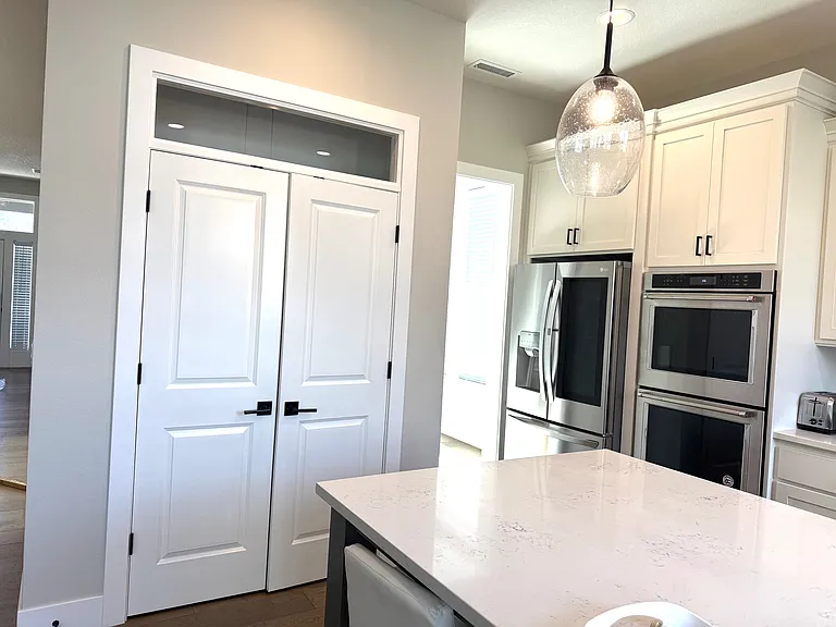 12053 NW Weaver Ln — Photo 8