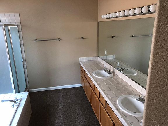 4th image of 1351 Granborough Dr