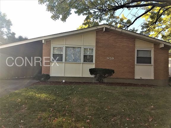2nd image of 959 Vacationland Dr