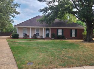 300 Colonial Dr, Madison, MS 39110
