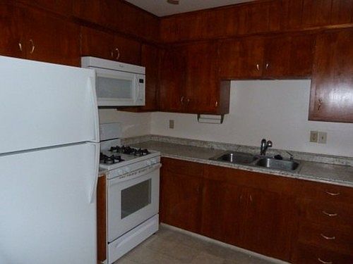5th image of 803 Modesto Ave
