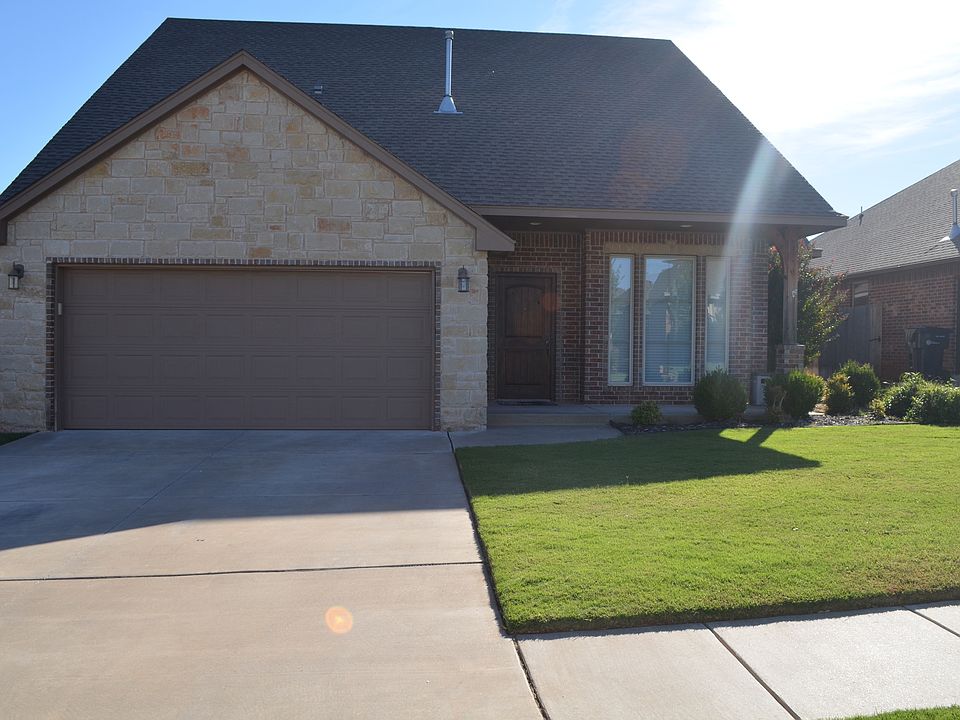1st image of 14108 Oxford Dr