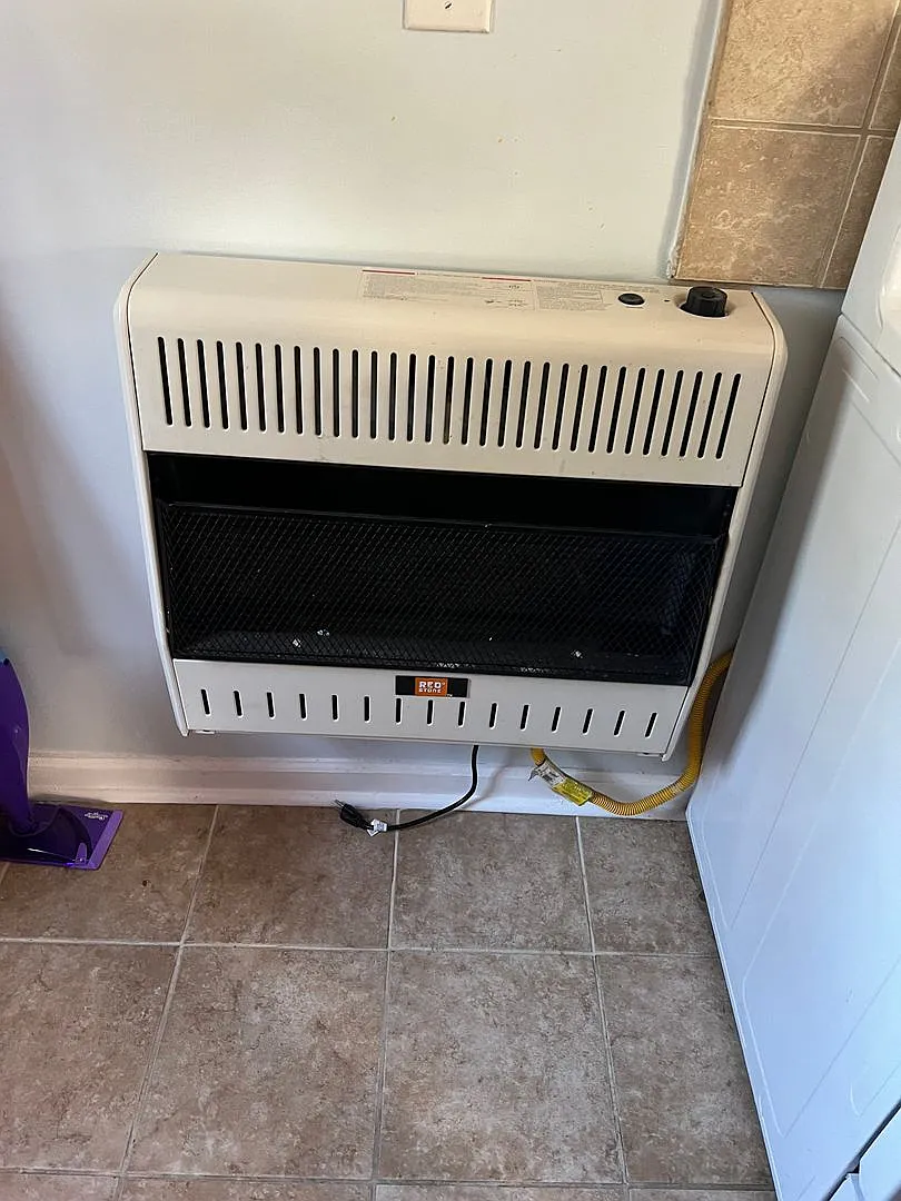 1 Bedroom Apartment For Rent — Photo 4