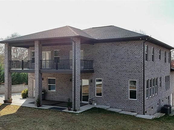 5th image of 119 Bridge View Rd