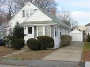 6 Mitchell Ct, Norwich, CT 06360