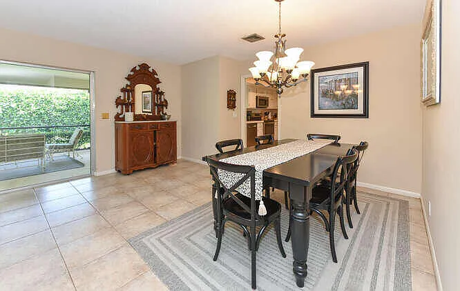 493 Forestview Dr — Photo 11