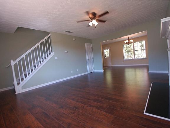 3rd image of 8244 Sunnydale Ln