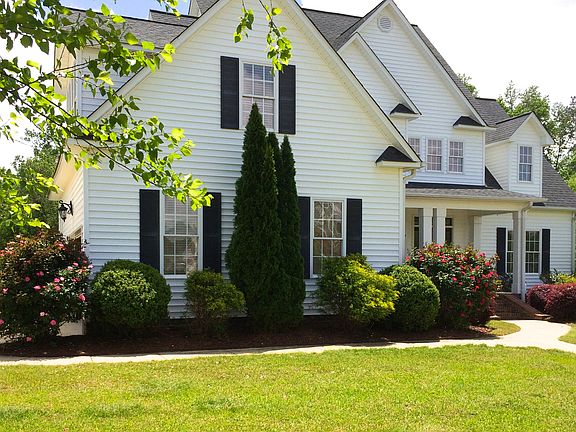 2nd image of 1401 Trafalgar Dr