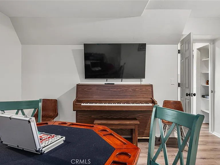 27775 Matterhorn Dr — Photo 36