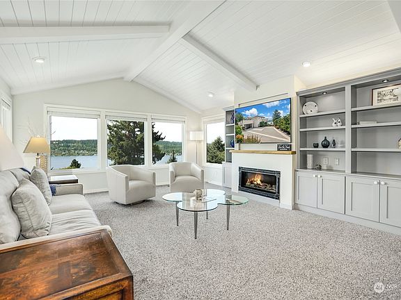 4th image of 15564 62nd Avenue NE