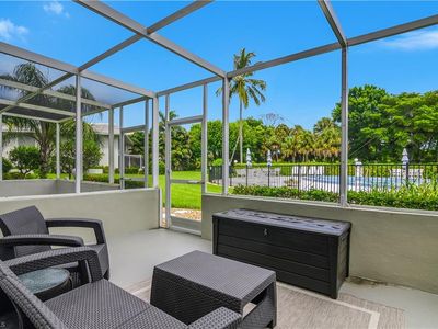 215 Cypress WAY E #C1, Naples, FL, 34110