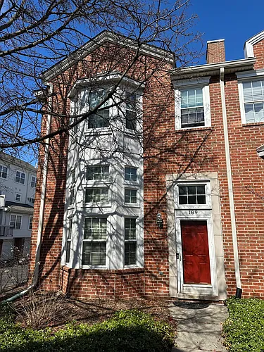 189 N Georgetown Sq Photo 1