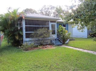 320 43rd Ave N, Saint Petersburg, FL 33703