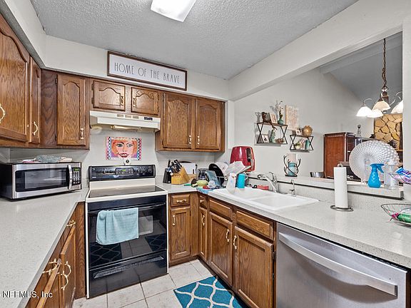 5th image of 2192 DERRINGER Circle W