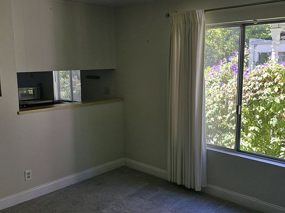 5th image of 1831 H St APT 3