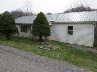 893 Wet Springs Rd, Chilhowie, VA 24319