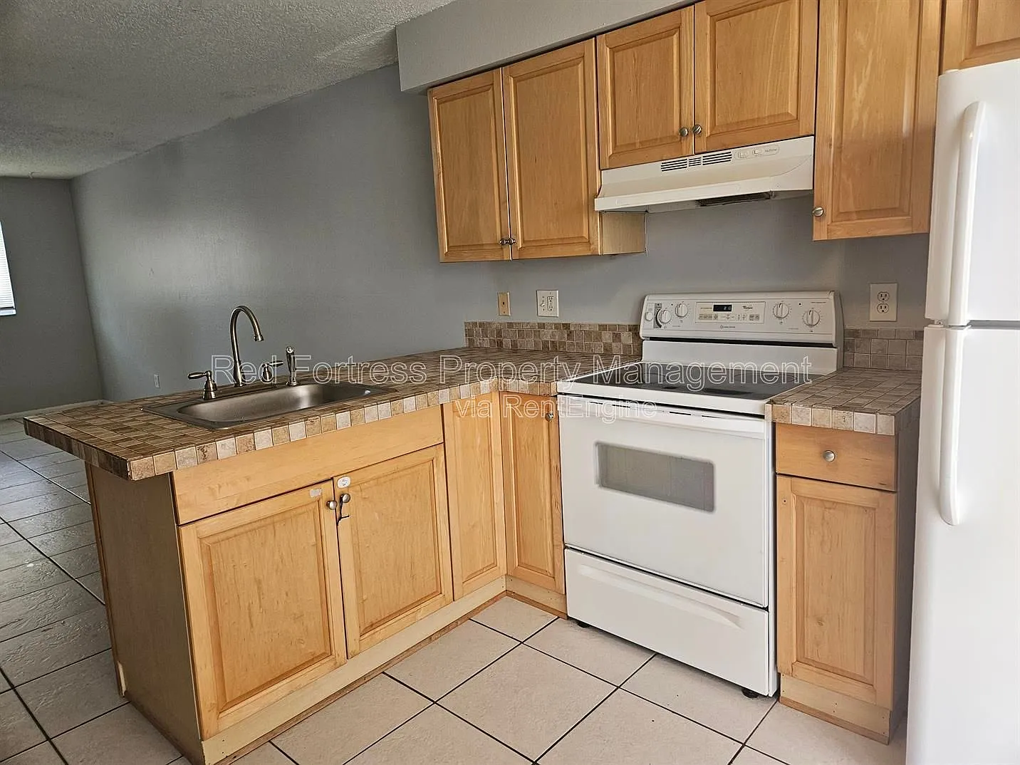 2 bed, 2.0 bath, 900 sqft, $1,200 — Photo 4