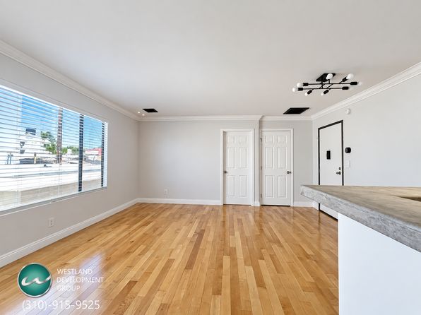 1540 Brockton Ave APT 204
