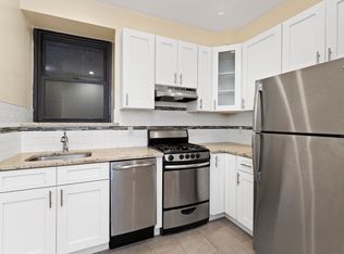 422 E 58th St APT 4C, New York, NY 10022