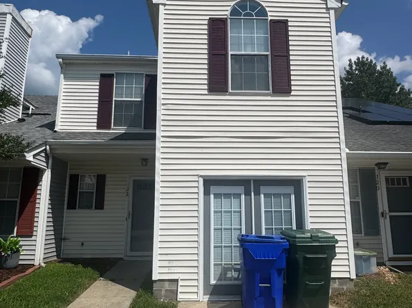 122 Wexford Dr E, Suffolk, VA 23434