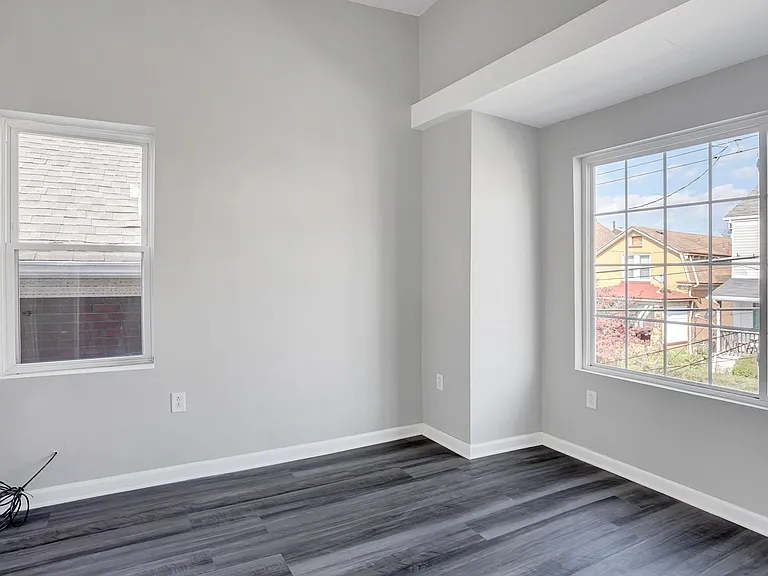 121 Dilworth St — Photo 24