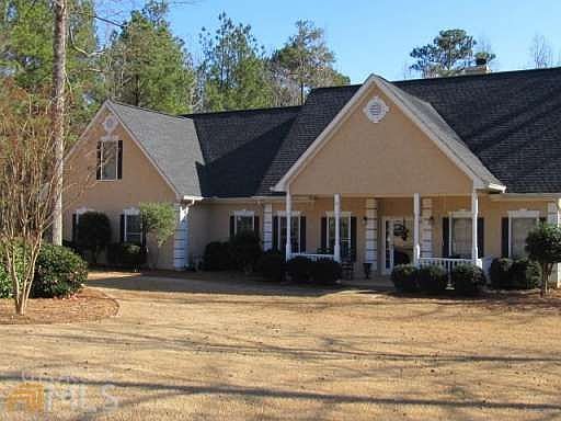 1st image of 354 Barrington Farms Pkwy