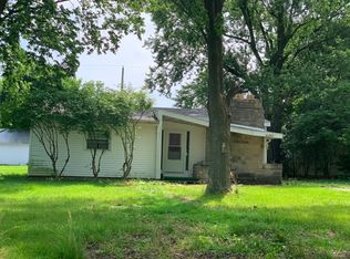 313 N Center St, Melvin, IL 60952