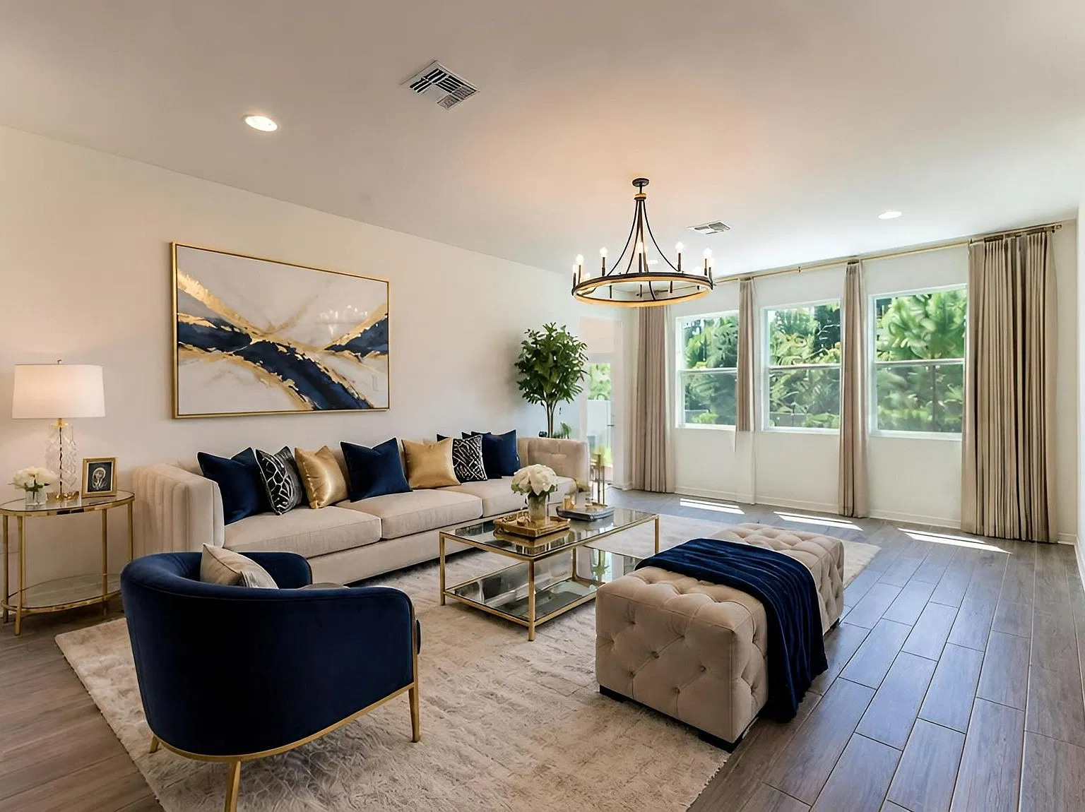 5 bed, 3775 sqft, $3,800 — Photo 4
