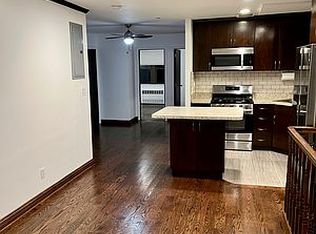 21-25 Steinway St #12, Astoria, NY 11105