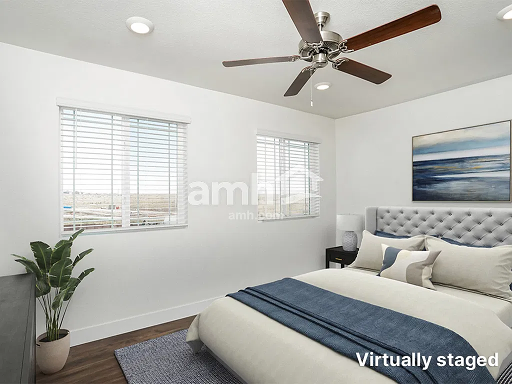 4 bed, 2.5 bath, 2154 sqft, $2,410 — Photo 3