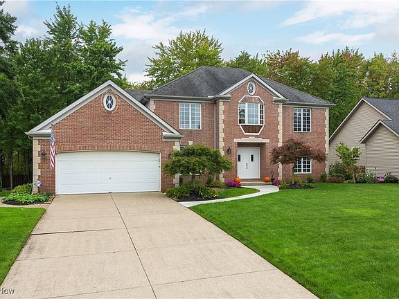 2nd image of 16543 Currier Dr