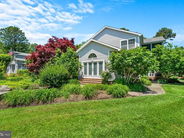 303 Wellington Pkwy, Bethany Beach, DE 19930