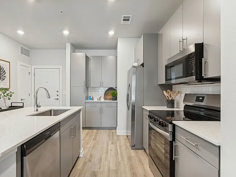 Ascend At Pathstone — Photo 40