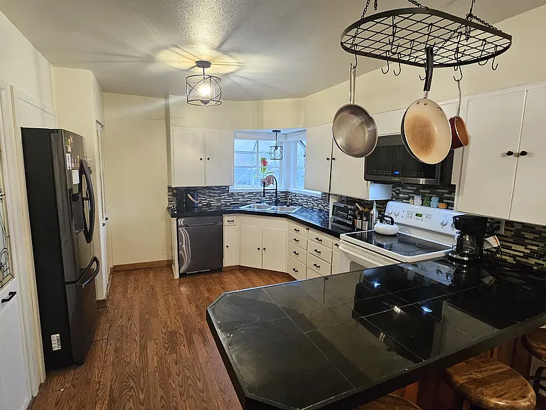 24223 NE Oregon St — Photo 8