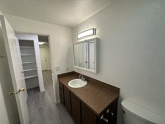 120 Stanford Dr #C — Photo 18