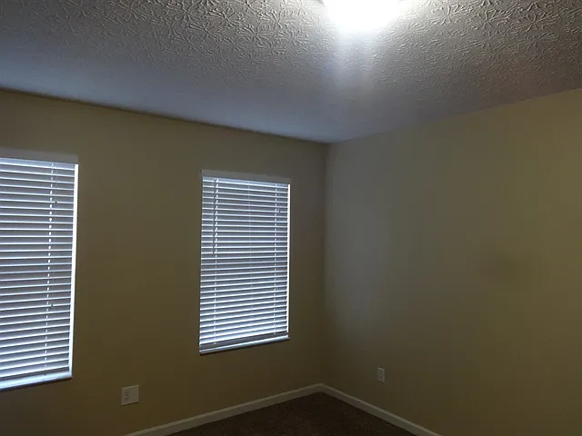 987 Drayson Dr — Photo 8
