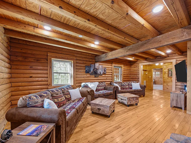 40 Chambers Dr — Photo 10