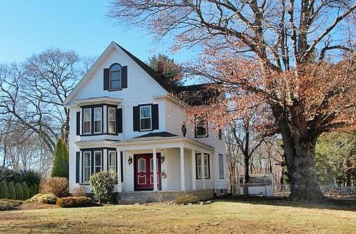 1st image of 22 Rockland St