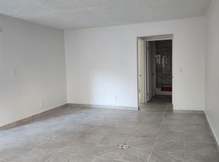 8530 Cedros Ave APT 2, Panorama City, CA 91402